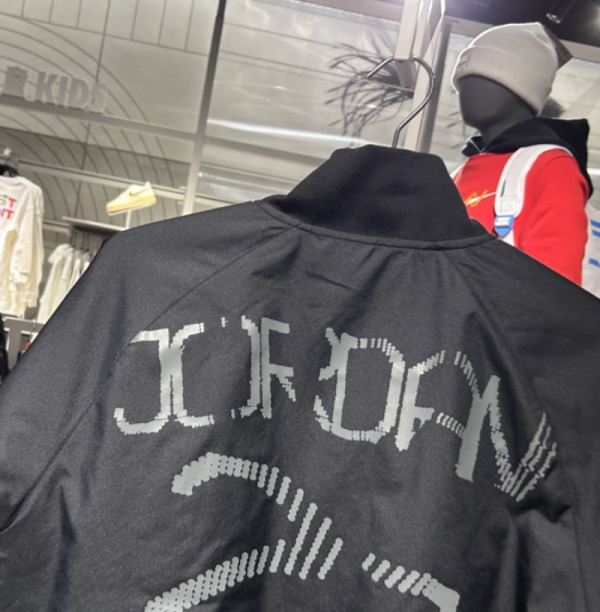 오픈마켓 우리들쇼핑,나이키 에어조던 스포츠웨어 봄버 바시티 캐주얼화 맨즈 자켓 IB5608-010