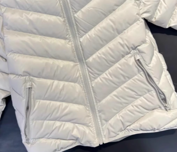 오픈마켓 우리들쇼핑,나이키 스포츠웨어 런닝화 써마 핏 후드 다운 패딩 HV5106-072