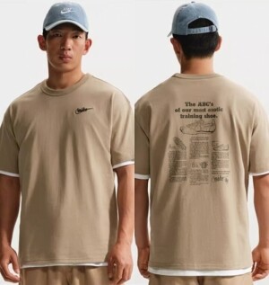 나이키 NIKE 스포츠웨어 맨즈 그래픽 반팔 티셔츠 IV2639-063 247