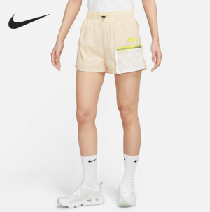 나이키 NIKE 여성 아이콘 클래쉬 하이라이즈 쇼츠 DM6561