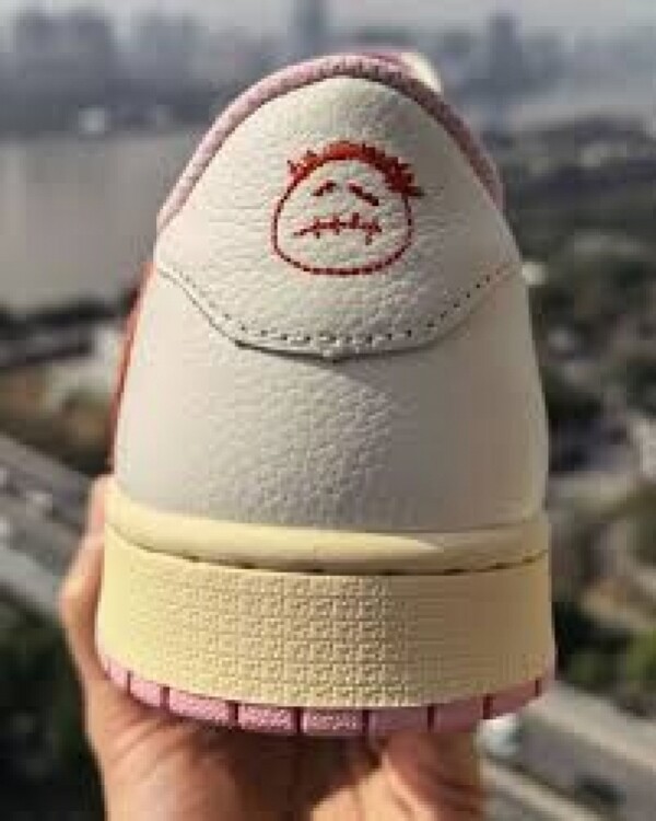 오픈마켓 우리들쇼핑,나이키 에어조던 1 로우 스니커즈 캐주얼화 우먼스 운동화 IQ7604-101